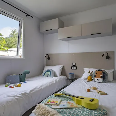 Kamp alanı 6p 3bdrms Aircon *